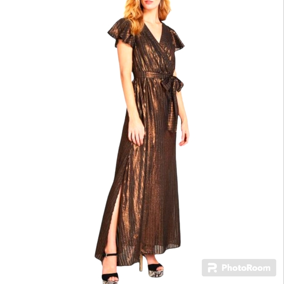 Modcloth Dresses & Skirts - NWT! 🔖MODCLOTH "Your Time to Shine" bronze maxi dress w matching clutch
